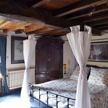 Casa de Campo Insolites à - Roulottes Et Manoir - Roulotte Colibri