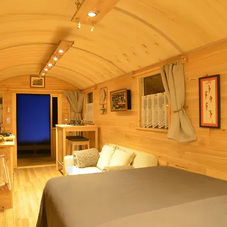 Casa rural Insolites A - Roulottes Et Manoir - Roulotte Colibri *