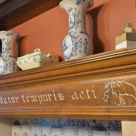 Insolites A - Roulottes Et Manoir - Roulotte Colibri Country house *