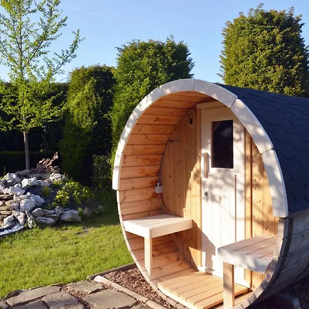Insolites A Chimay - Gite Et Chambres D'Hotes - Roulottes *