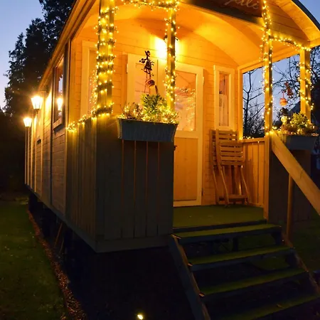 Insolites A Chimay - Gite Et Chambres D'Hotes - Roulottes * Chimay